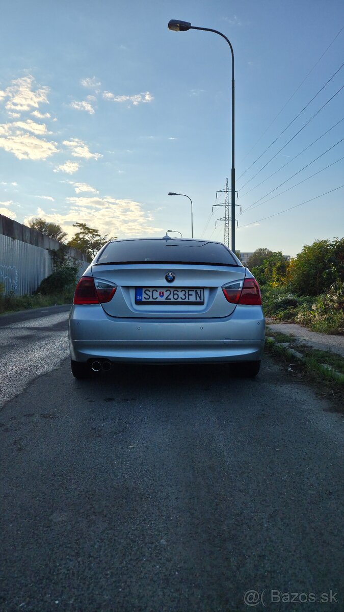 BMW e90 330d Automat - 9