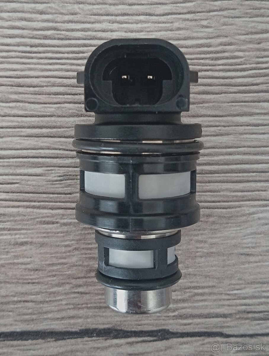 LADA NIVA-separátor/absorbér/filter - 9