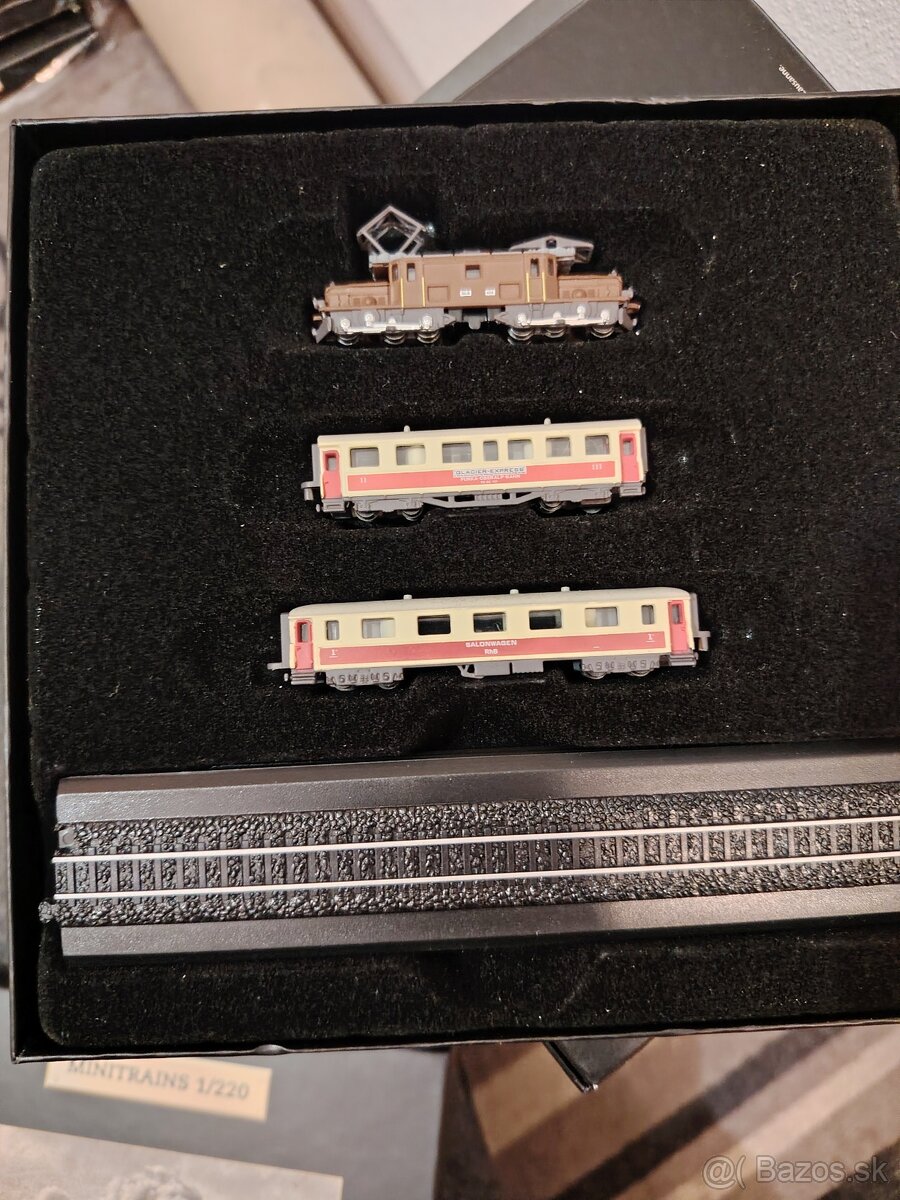 Minitrains 1:220 - 9