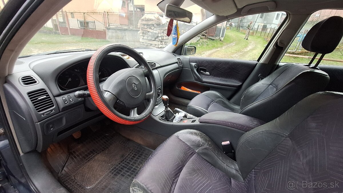 Renault laguna 2.2l - 9