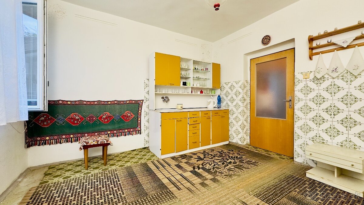 PREDANÝ Rodinný dom Vyšný Lanec - časť obce Perín - 9