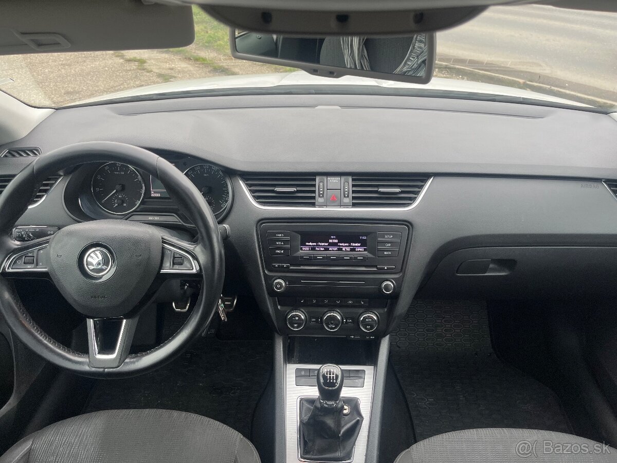 Škoda Octavia 1,4Tsi - 9