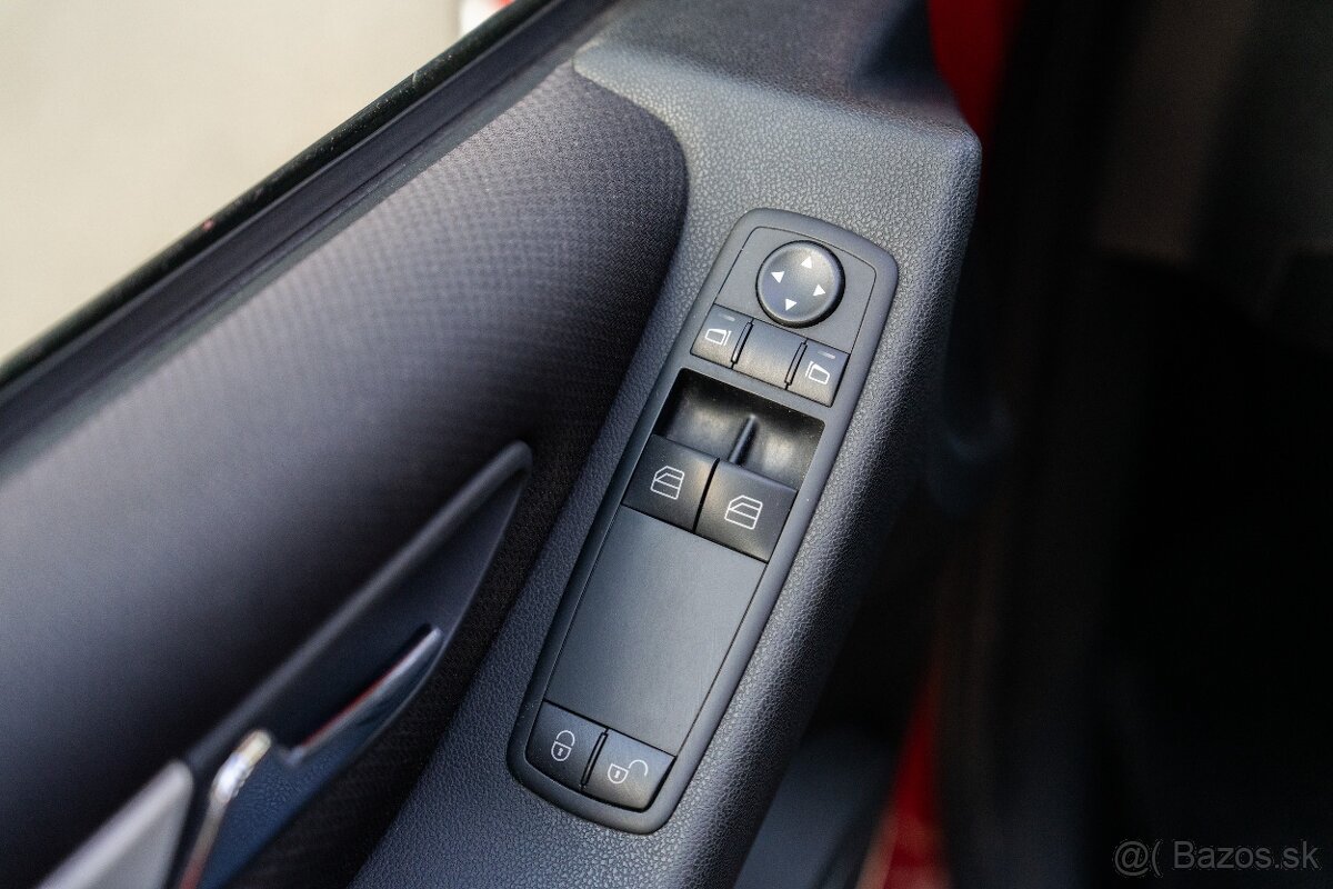 Mercedes - Benz B180, SR - 1.majiteľ - 9