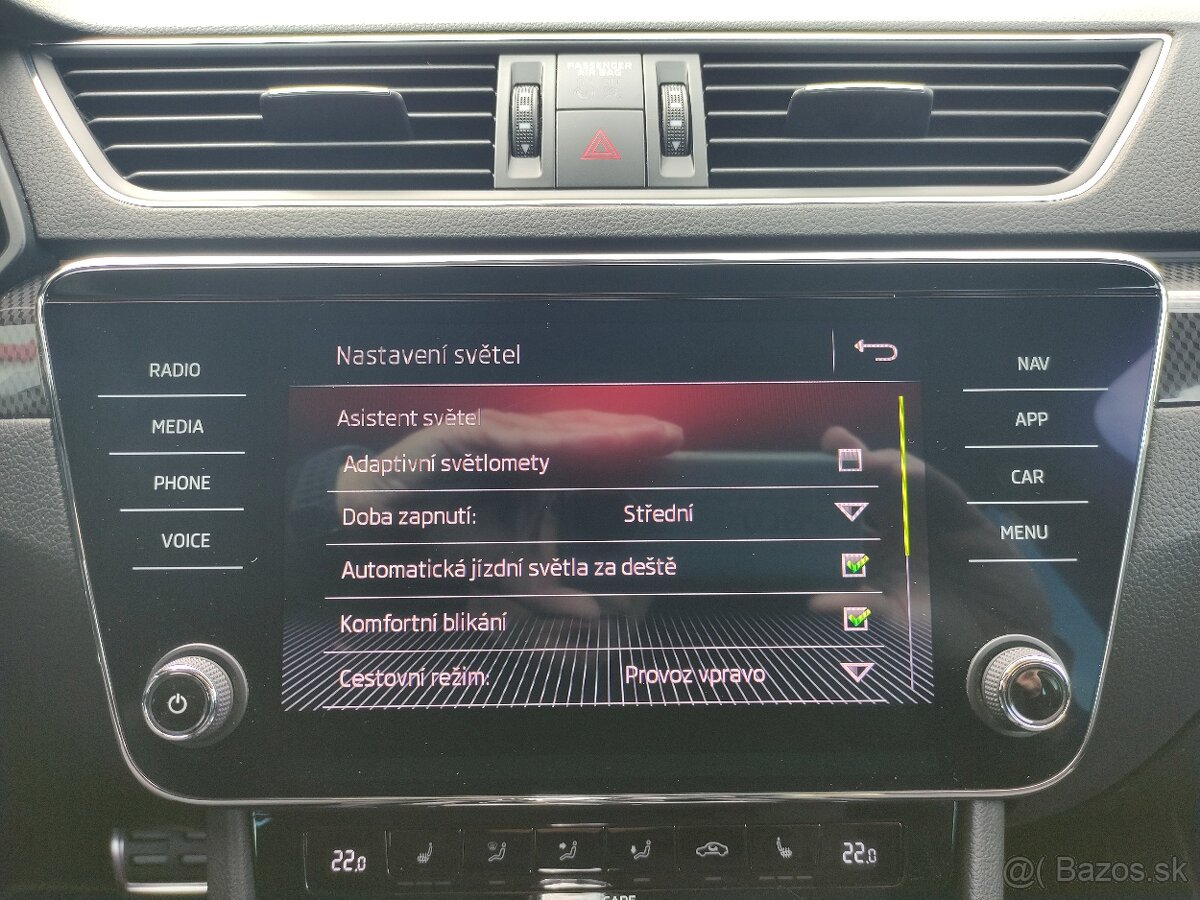 Škoda Superb III TSi DSG 4x4 SPORTLINE 280ps KAMERA TAŽNÉ - 9