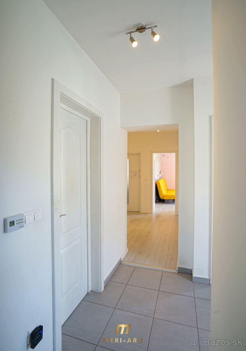 4 izbový rodinný s pekným pozemkom v tichom prostredí, Rajka - 9