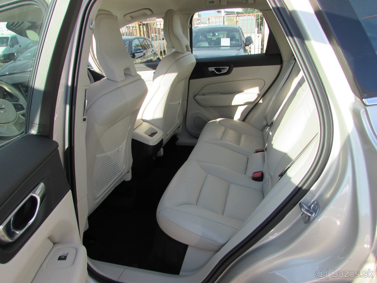 Volvo XC60 B5 D AWD INSCRIPTION-TERÉNNE-PRVÝ MAJITEĽ-H/D - 9