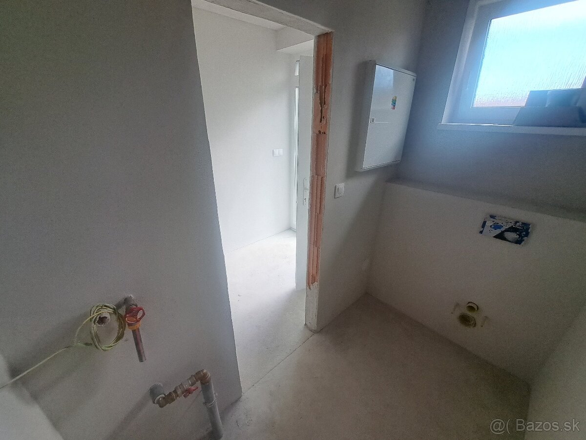 novostavba v tesárskych mlyňanoch - 9