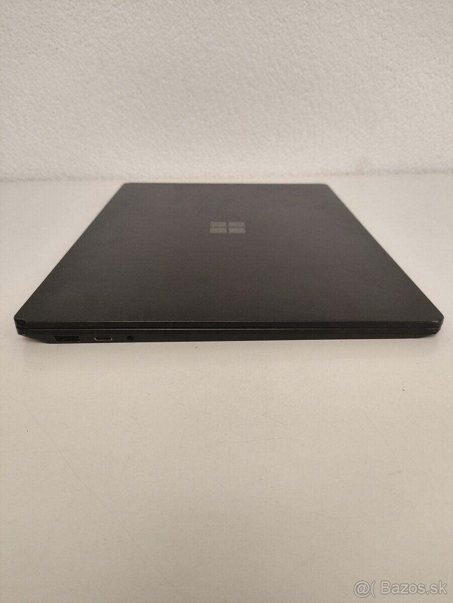 Microsoft Surface Laptop 5 | Intel Core i7 1265U • 32 GB RAM - 9