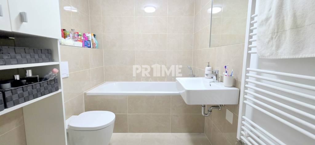 MODERNÝ 2i byt, NOVOSTAVBA FUXOVA, PARKING, LOGGIA, Bosákova - 9