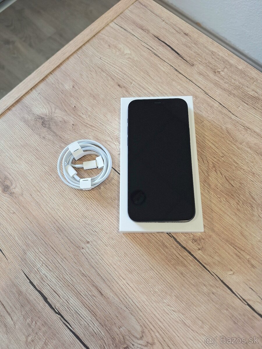 Apple iPhone 12 64GB - 9