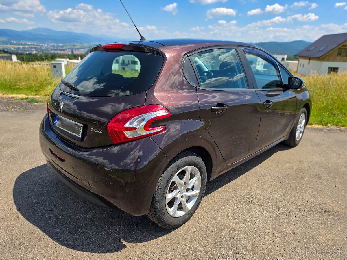 Peugeot 208/ 1.2 / 60kW/ M5 - 9
