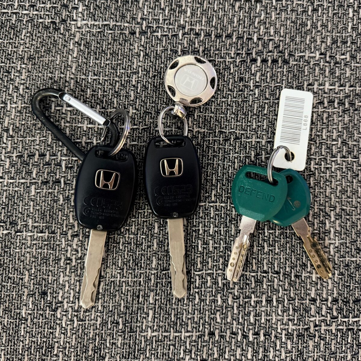 Predám Honda Civic 8. generácie 1.8 VTEC - 9