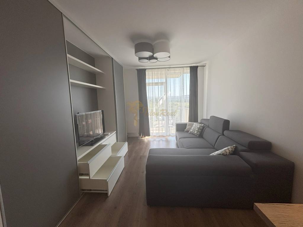 2-izb. byt, Bystrická ul., Devínska Nová Ves, pivnica, park. - 9