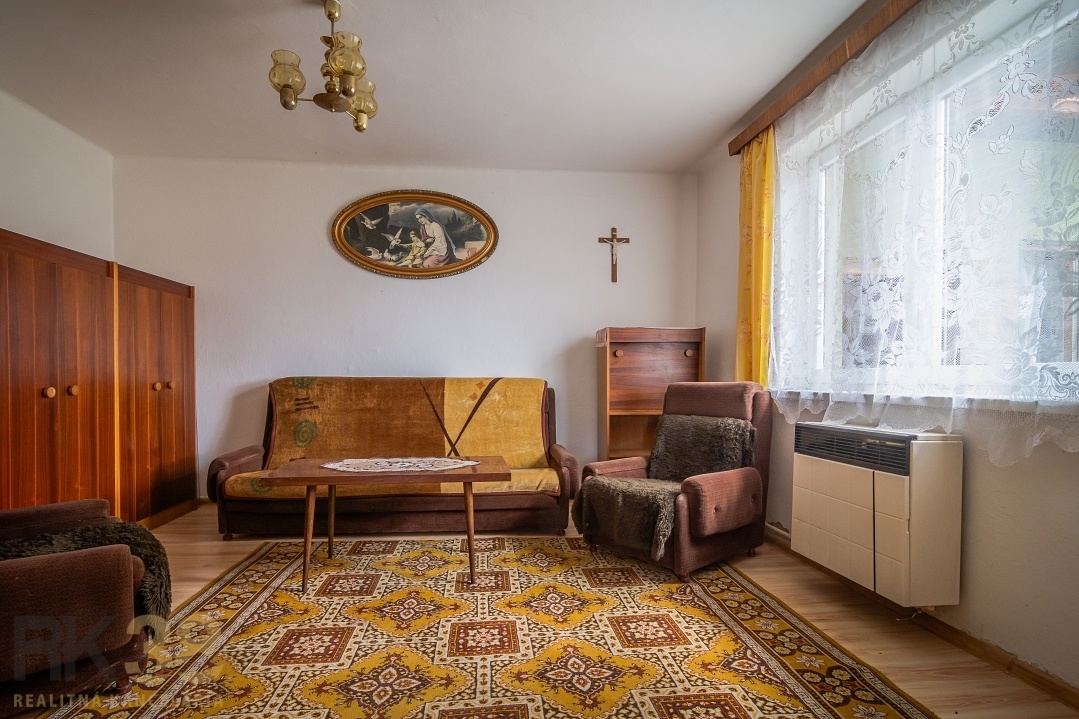 Predaj rodinného domu v obci Jánovce - 9