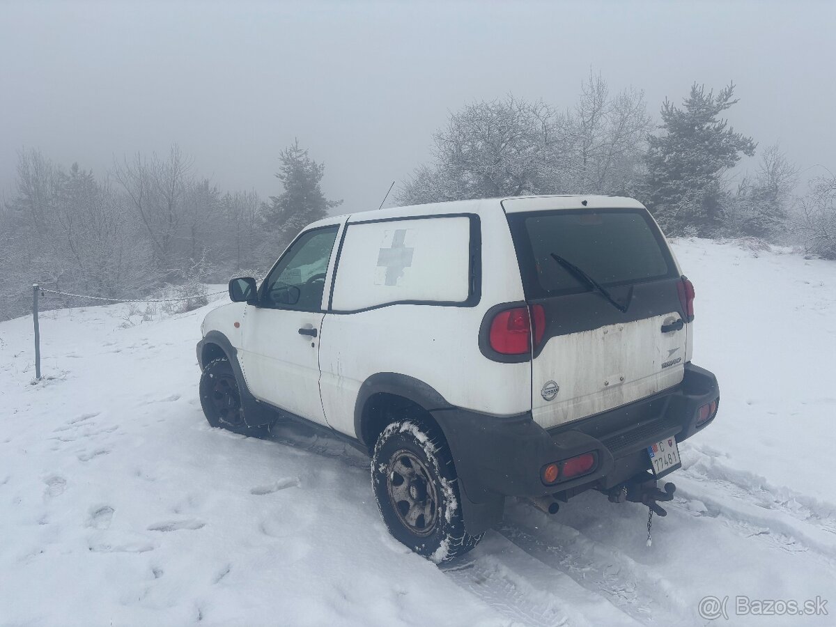 predám nissan terrano 2.7 tdi 92kw 3dv - 9