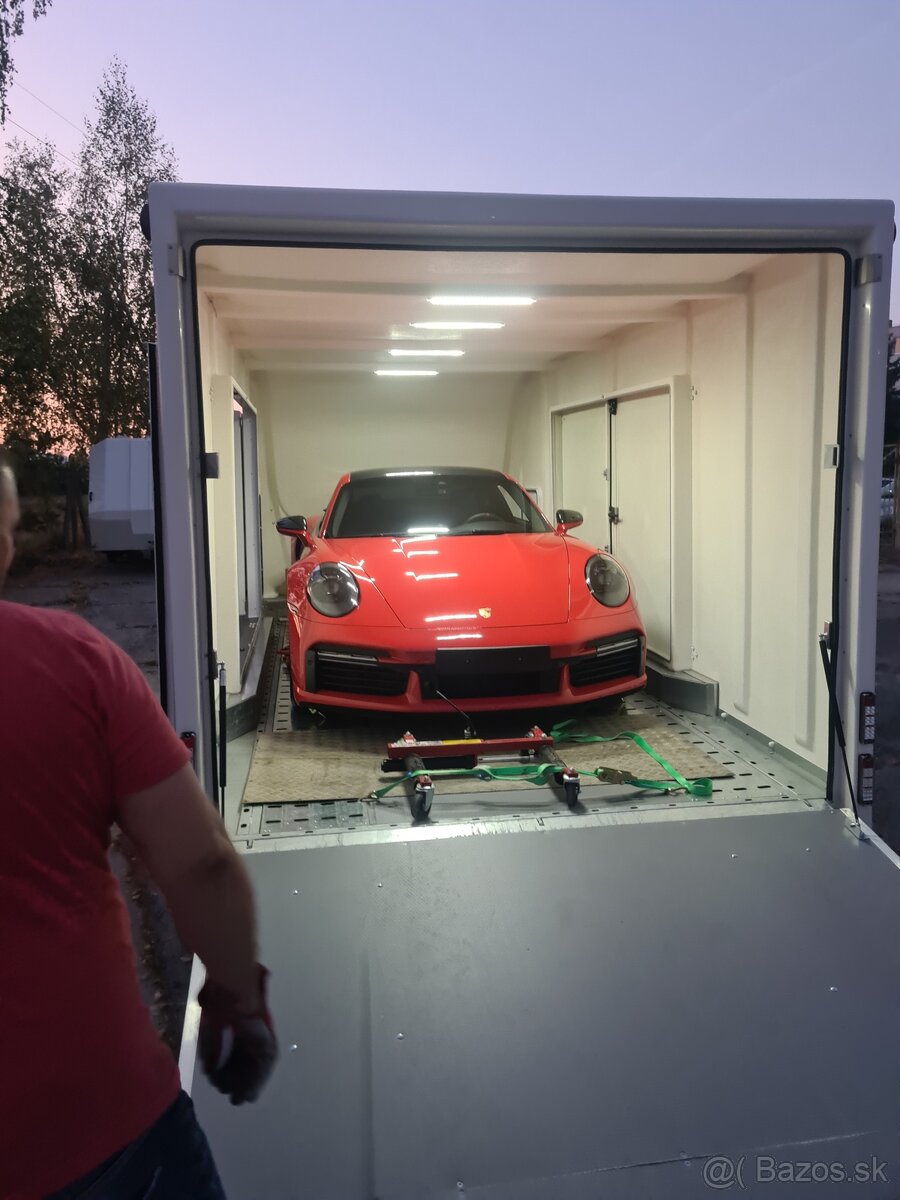 Krytý autoprepravník - preprava - 9