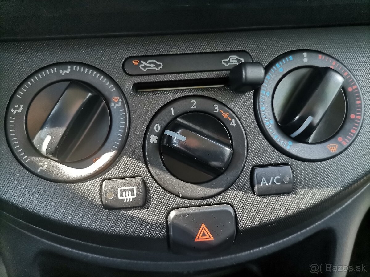 Nissan Note 1.5 dCi - 9