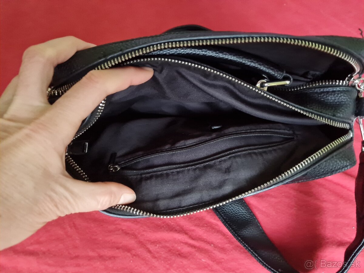 Čierna dámska kabelka - 9