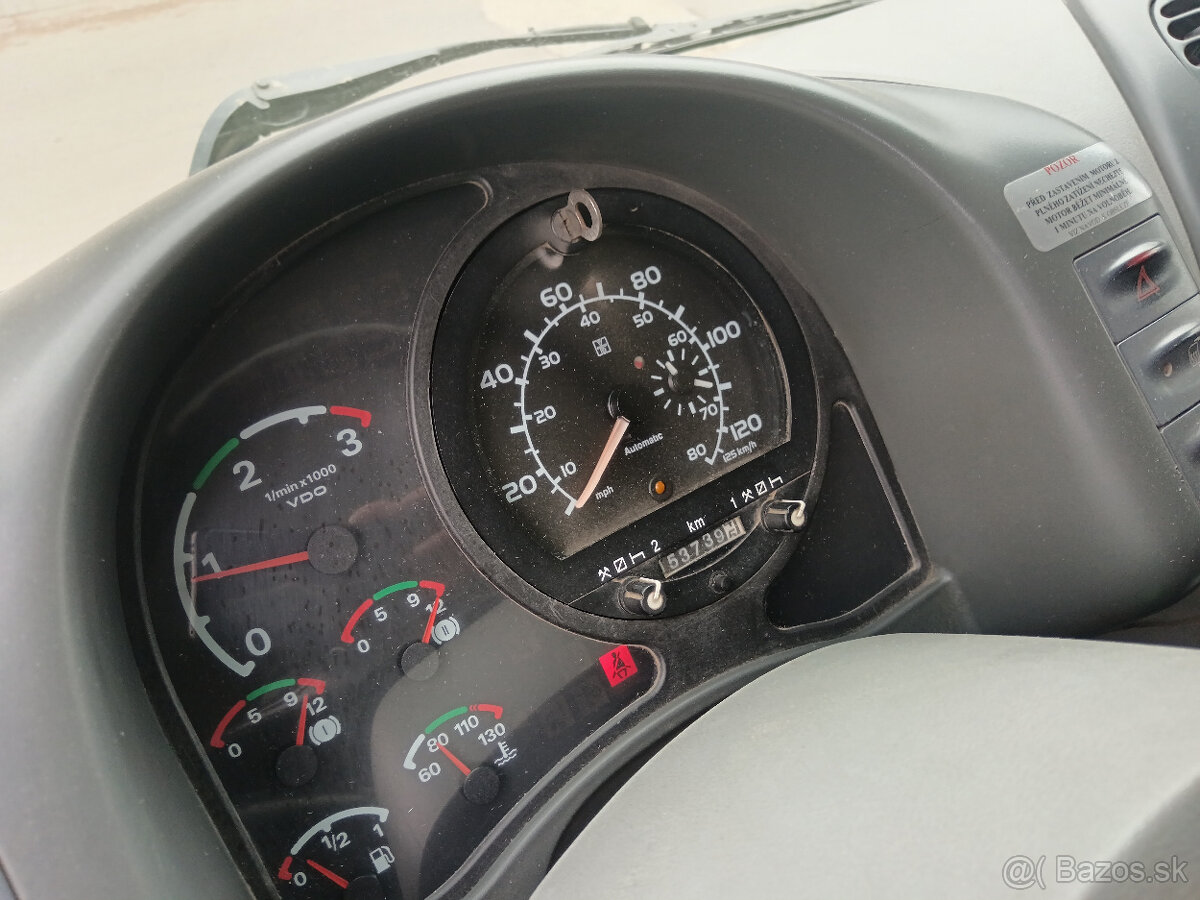 Avia D90 Sklápěč Cummins - 9