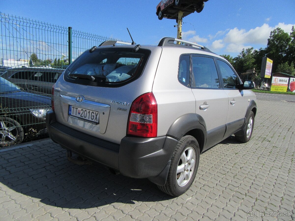 Hyundai Tucson 2.0crdi - 9