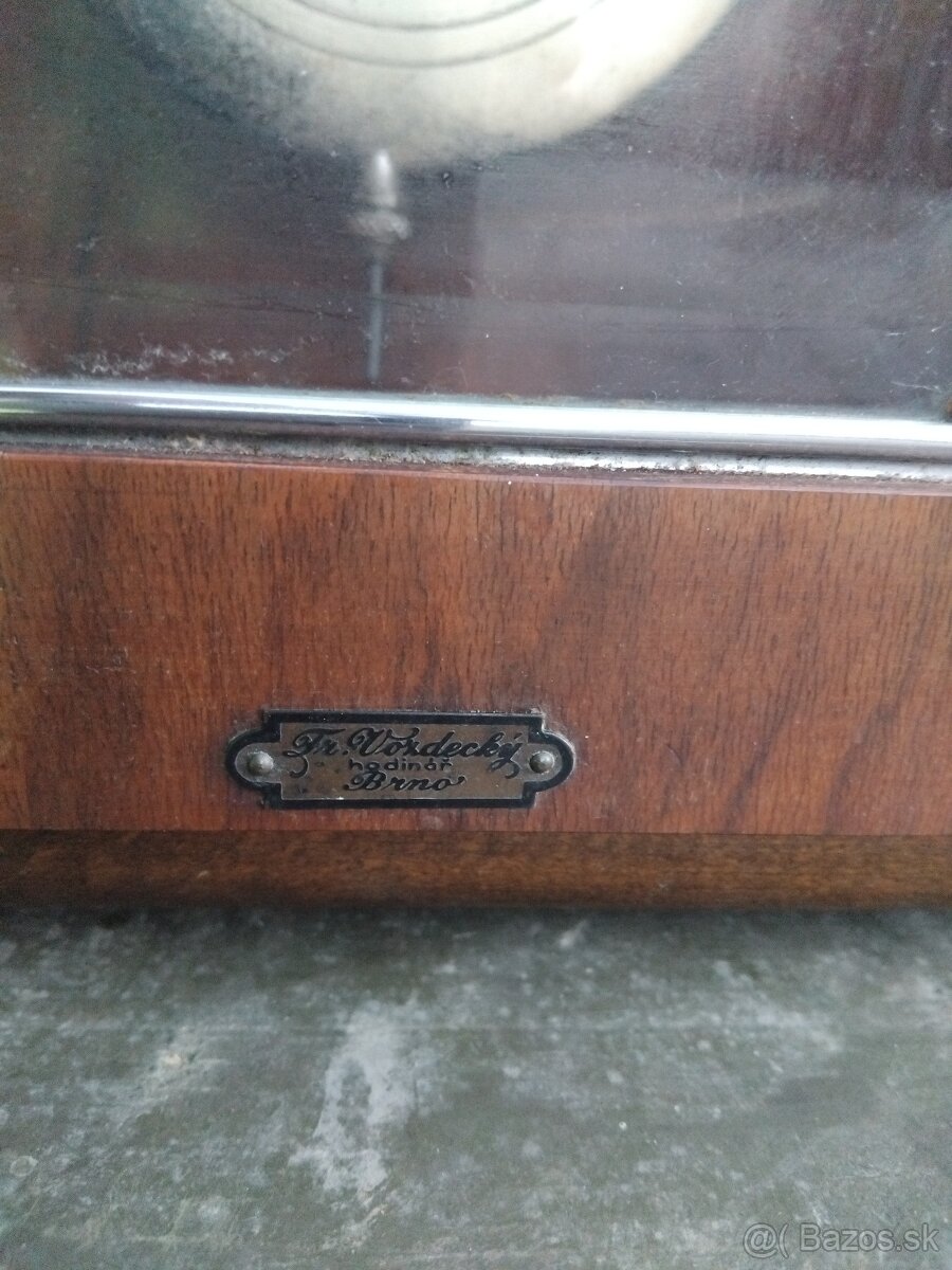 Predám krásne mechanické nástenné hodiny značky Junghans, ne - 9