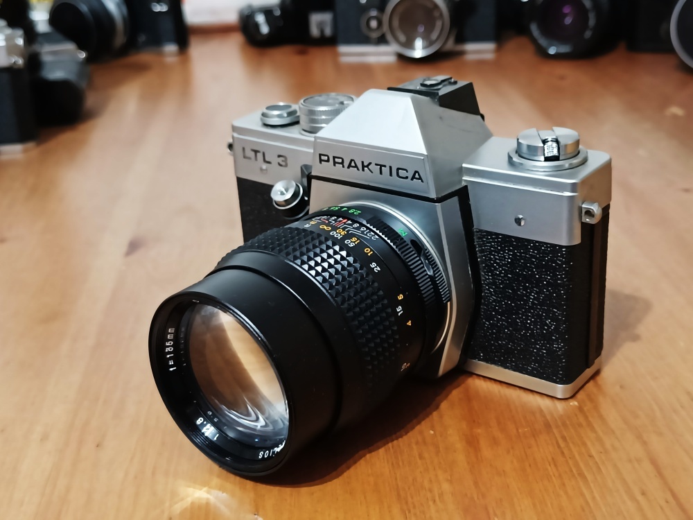 Hist. fotoaparáty pro sběratele-Fujica, Konica, Exakta... - 9