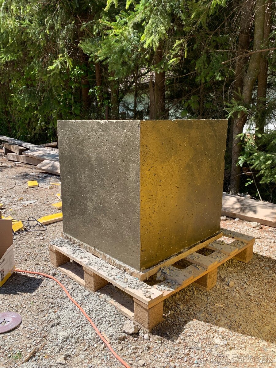 Betónový Kvetináč - 9