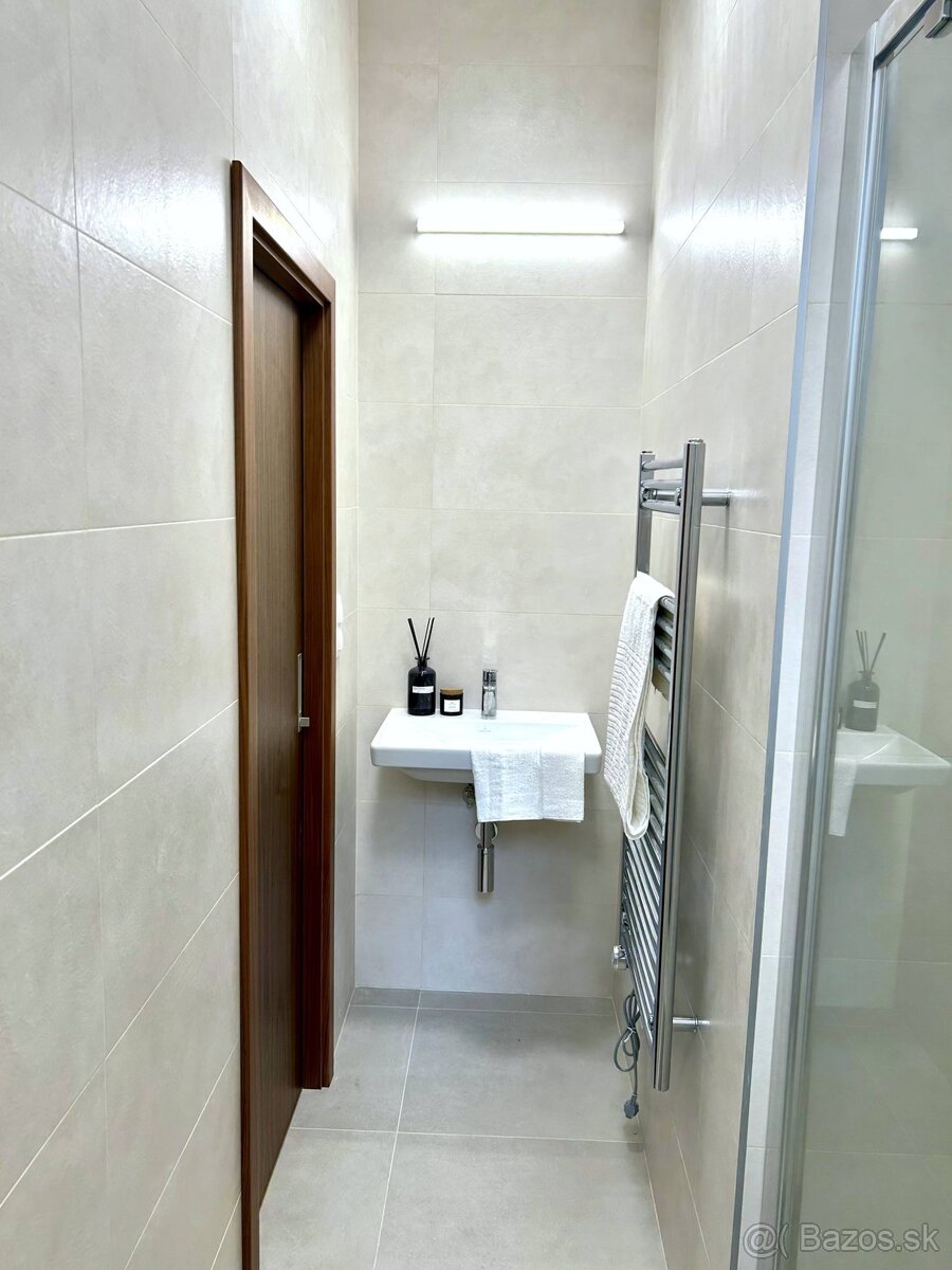 2-izbový byt v historickom centre na Gunduličovej ul - 9