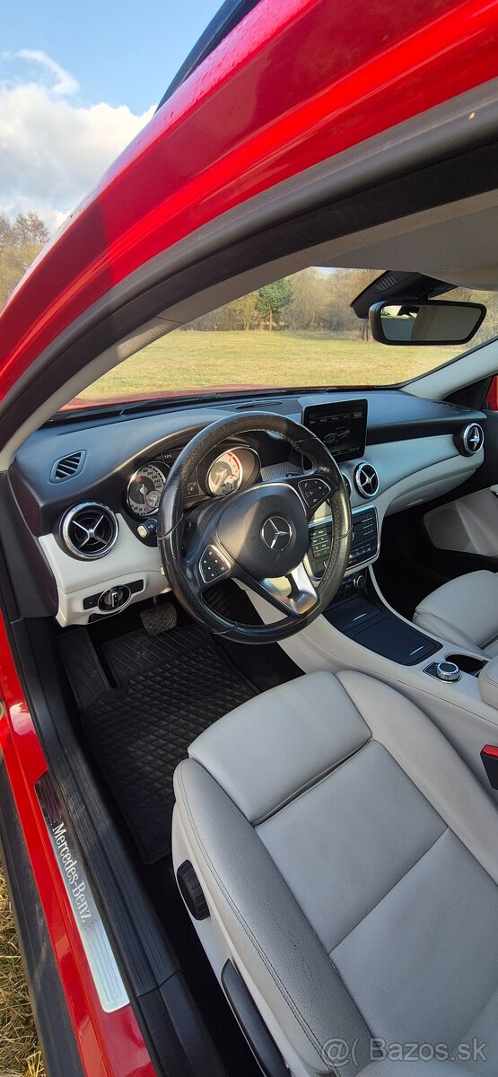 Predam Mercedes-Benz GLA 180d - 9