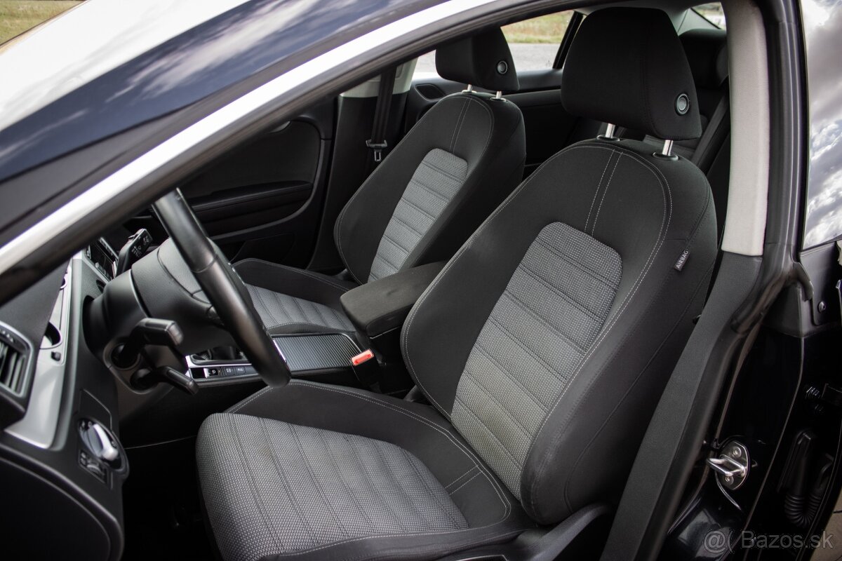 Volkswagen Passat CC 2.0 TDI BlueMotion - 9