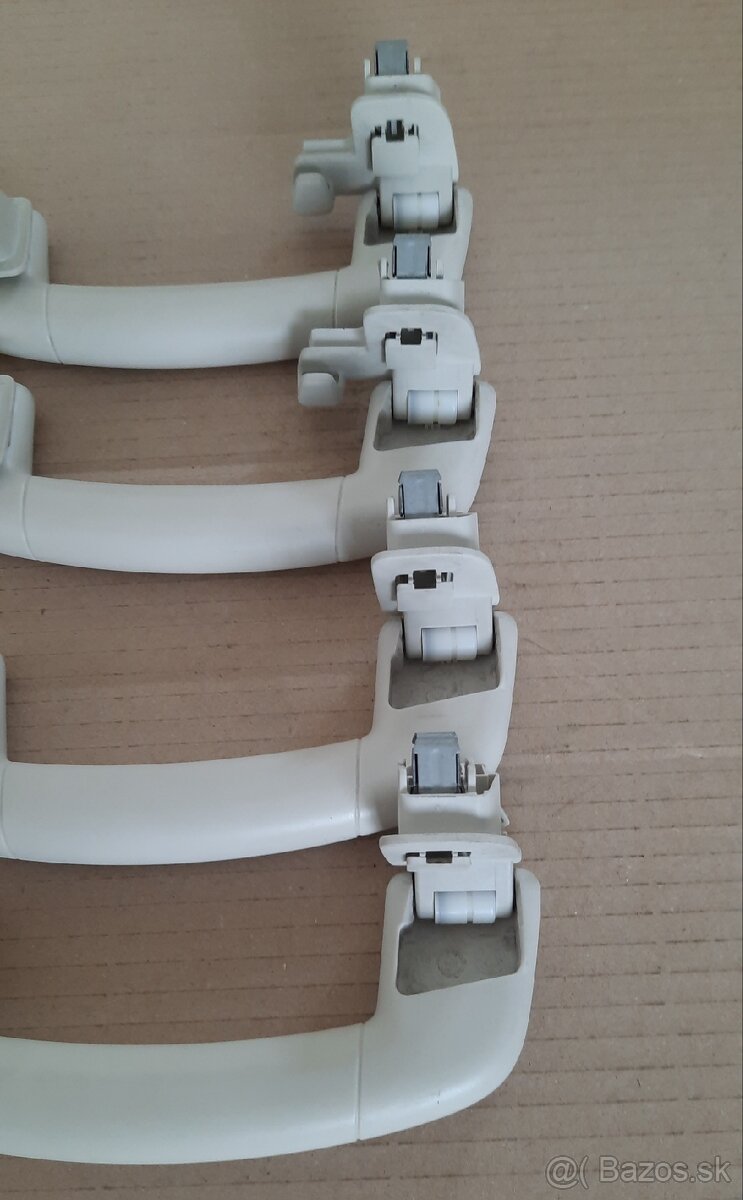 rozpredám interiér Passat B8 - 9