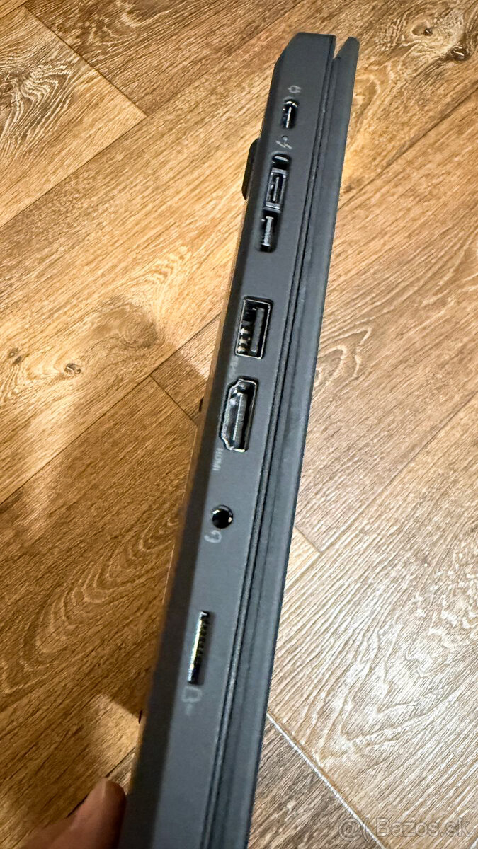 ThinkPad T15 Gen2 - 9