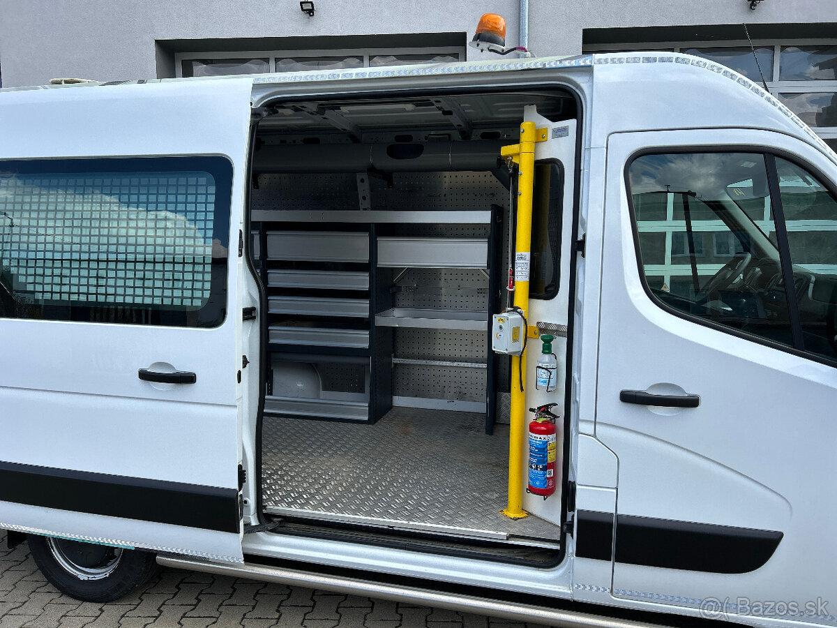 Renault Master 2.3 - regálový systém BOTT + žeriav, DPH - 9