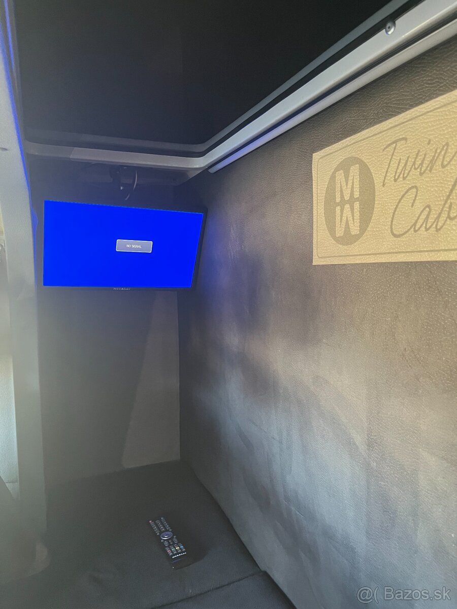 Renault Master Twin Cab - 9