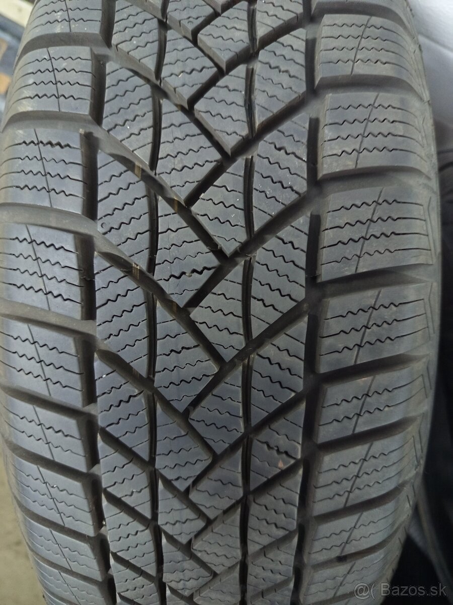 R15 195/65 - 9