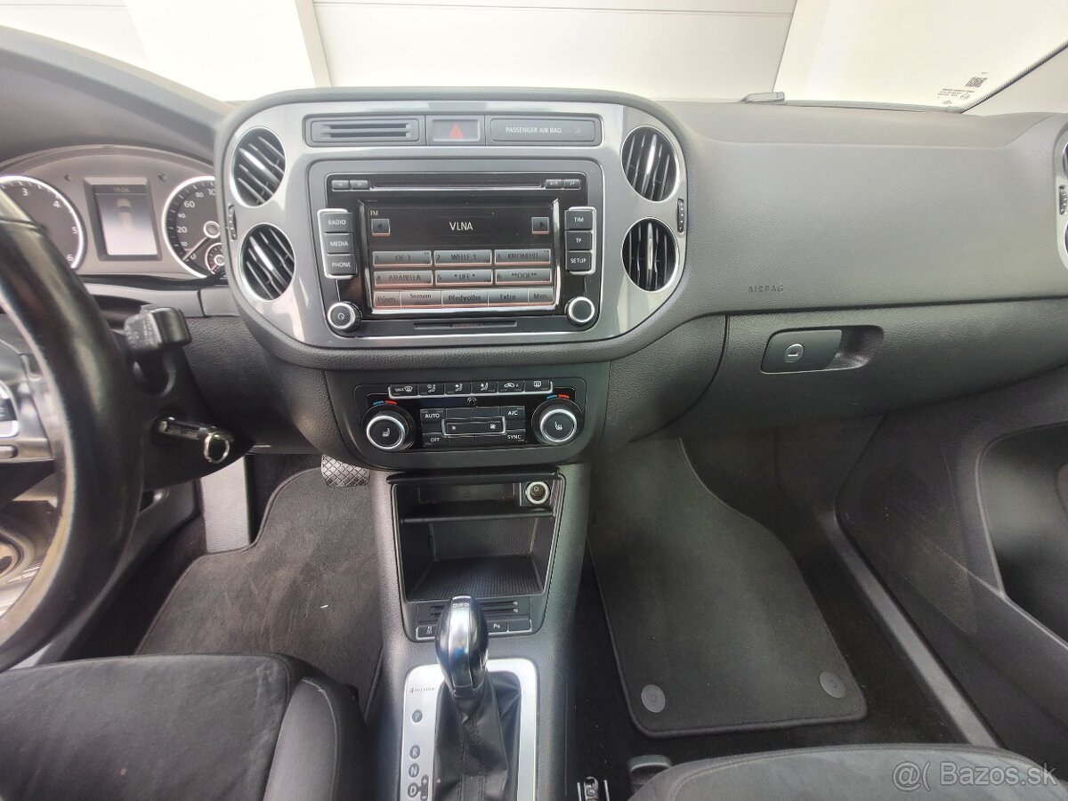 VW tiguan 2,0 tdi Dsg 4x4 R-Line - 9
