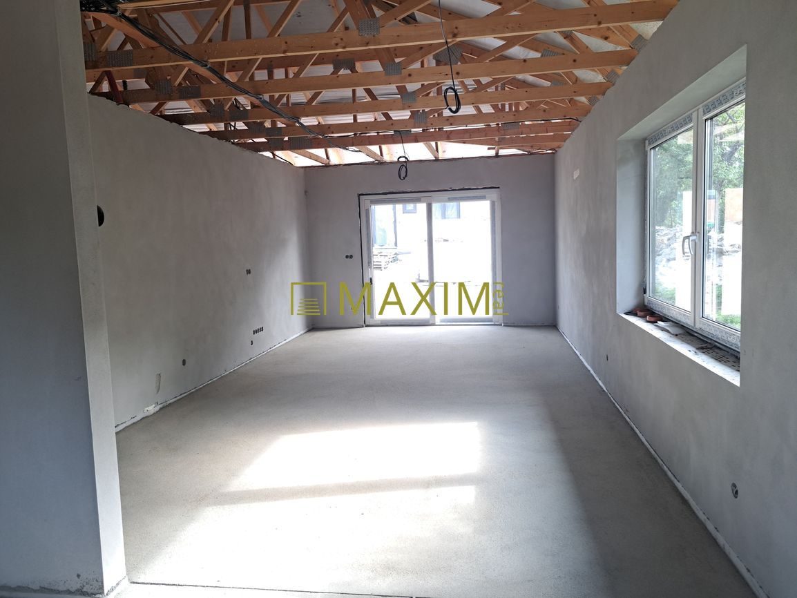 Bungalov v centre obce Cabaj Čápor, Wágnerova ulica - 9