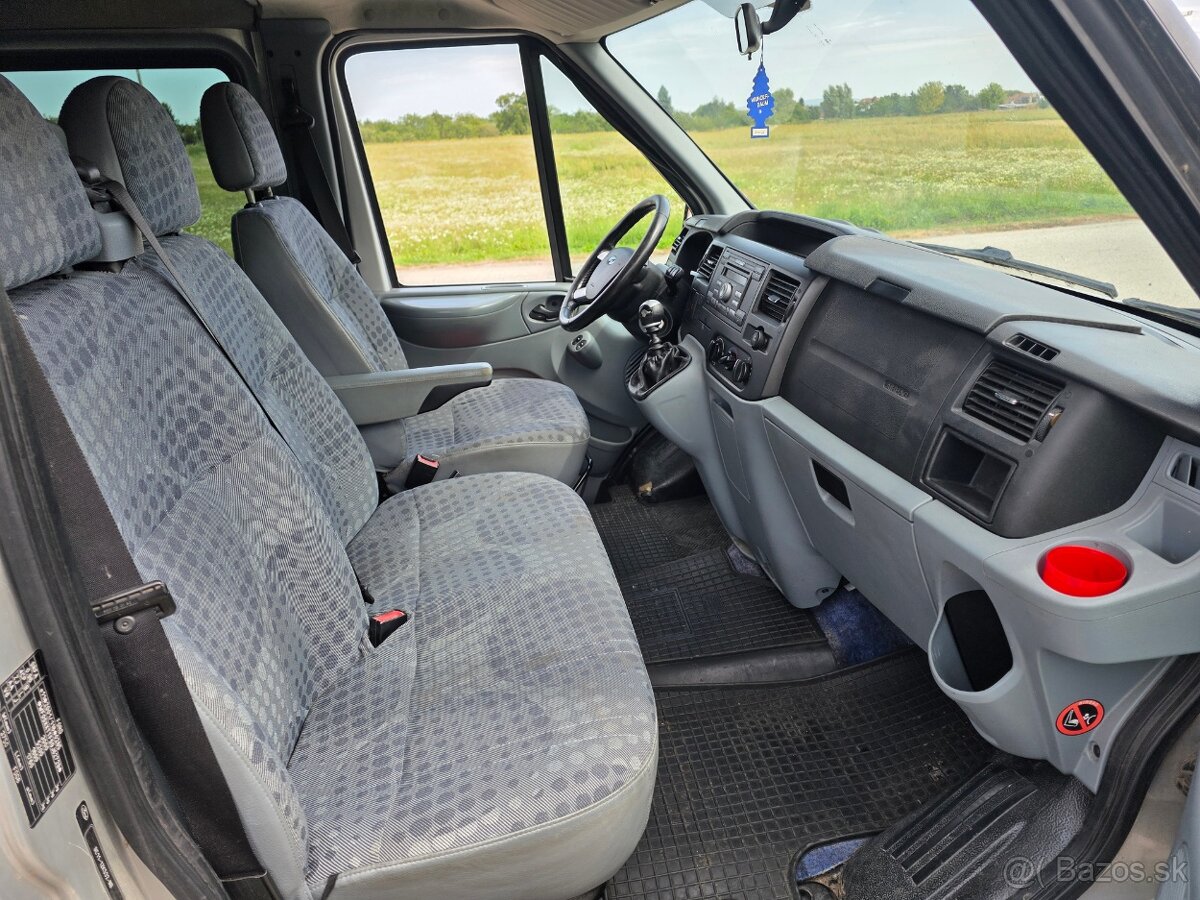 Ford Transit - 9