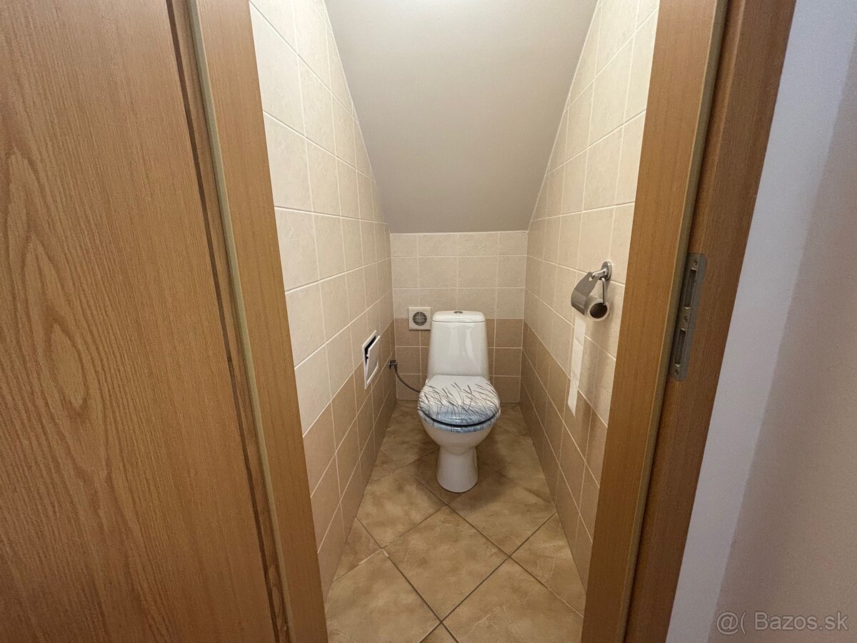 ŠTÝLOVÝ 2i BYT, BIELY KOSTOL - 9