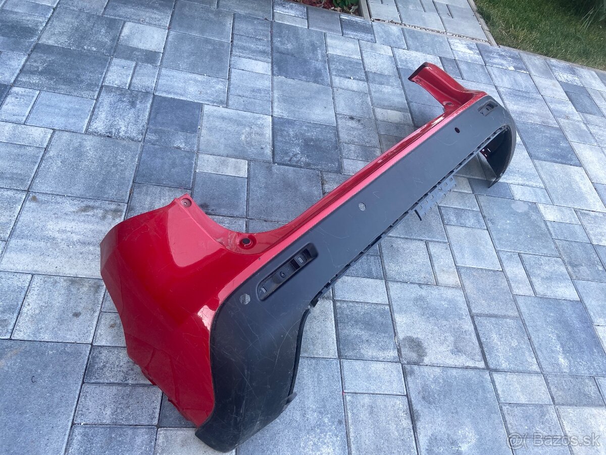 Suzuki Vitara 2019- - 9