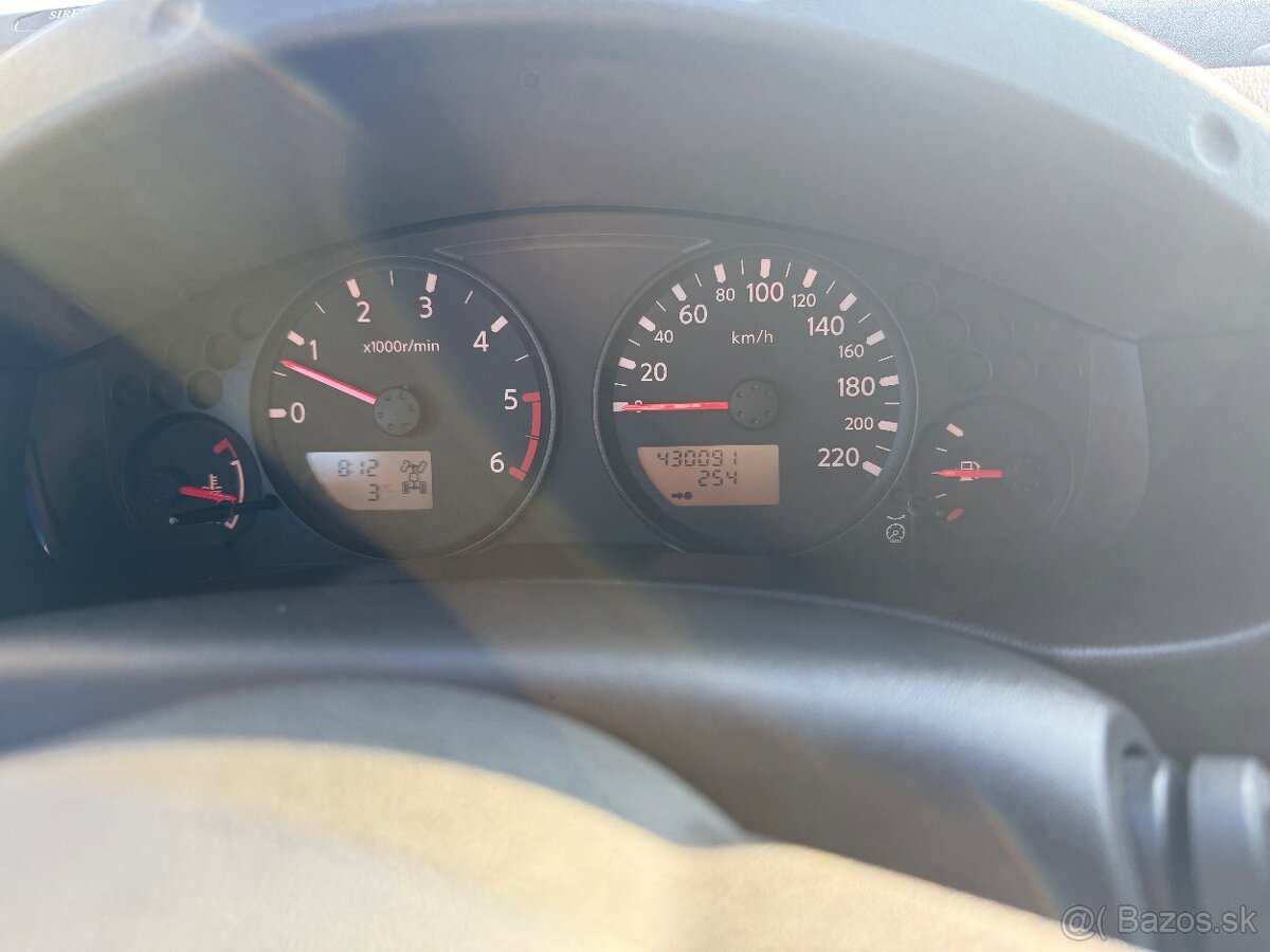 Nissan Navara d40 - 9