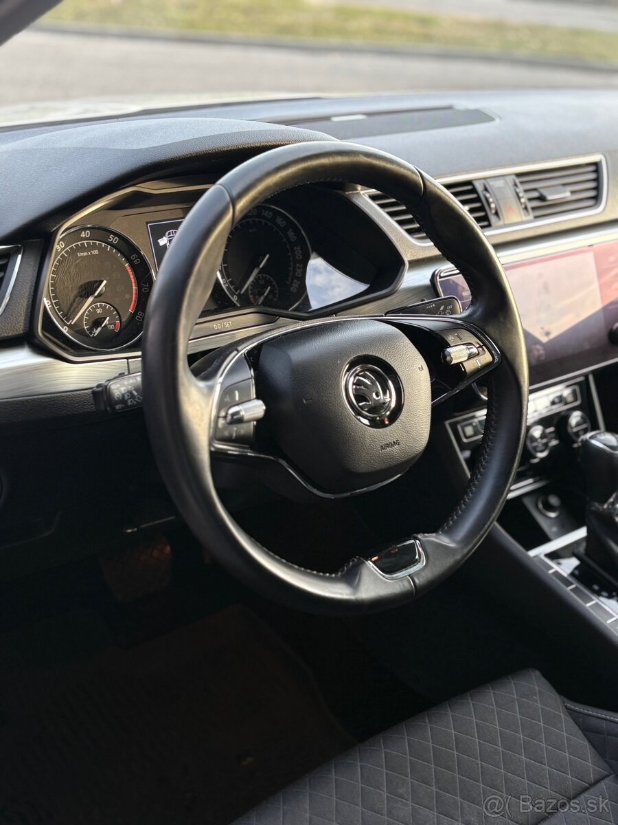 Škoda Superb 1,5 tsi ambition DSG - 9