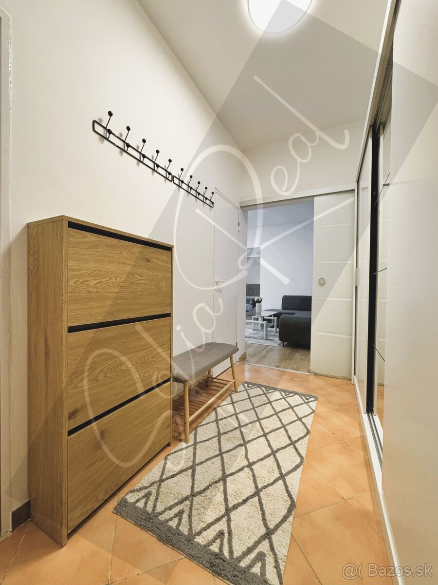 PRENÁJOM: 2-izbový byt; VOĽNÉ; začiatok Karlovej Vsi - 9