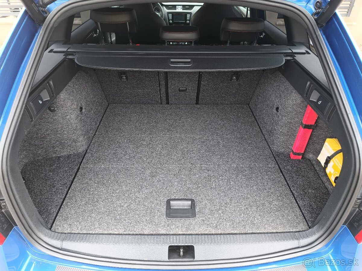 Škoda Octavia Combi 2.0TSI RS 220PS Manuál - 9