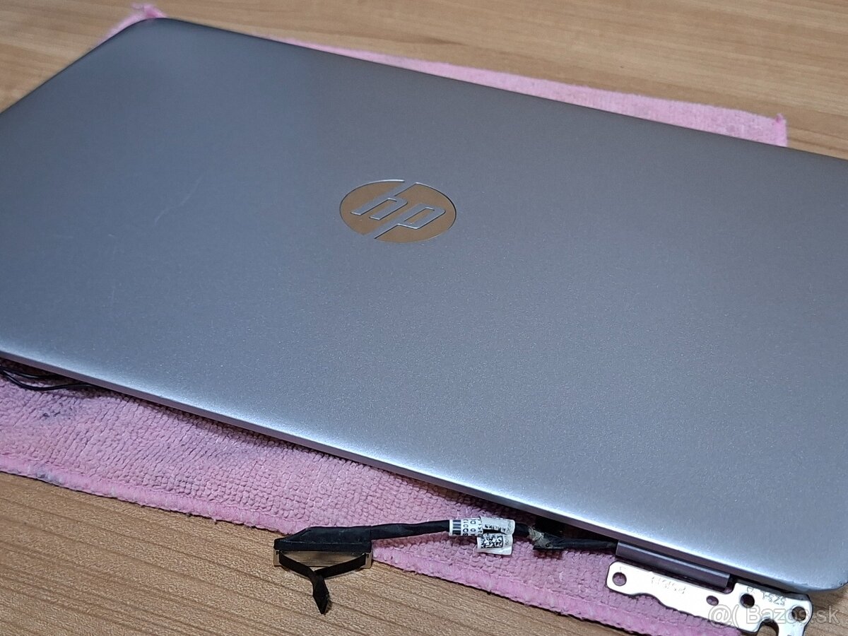 display z notebooku HP EliteBook 840 G3 - 9