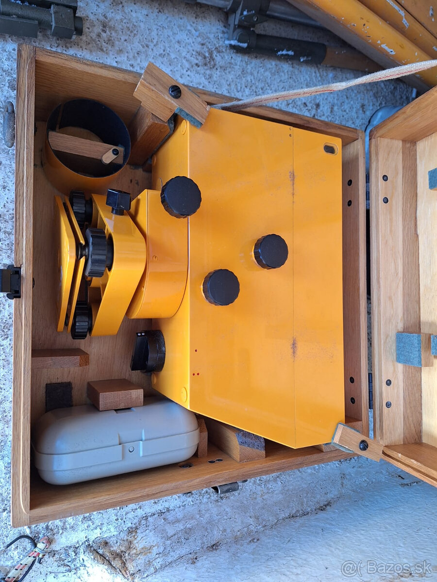 Geodeticka vybava - 9