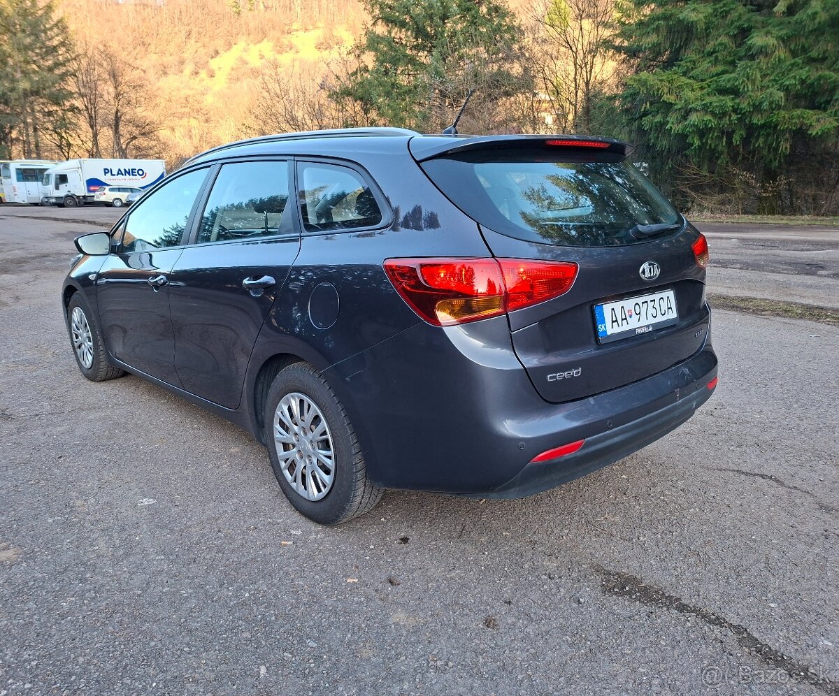 Kia Ceed 1.4 Crdi - 9