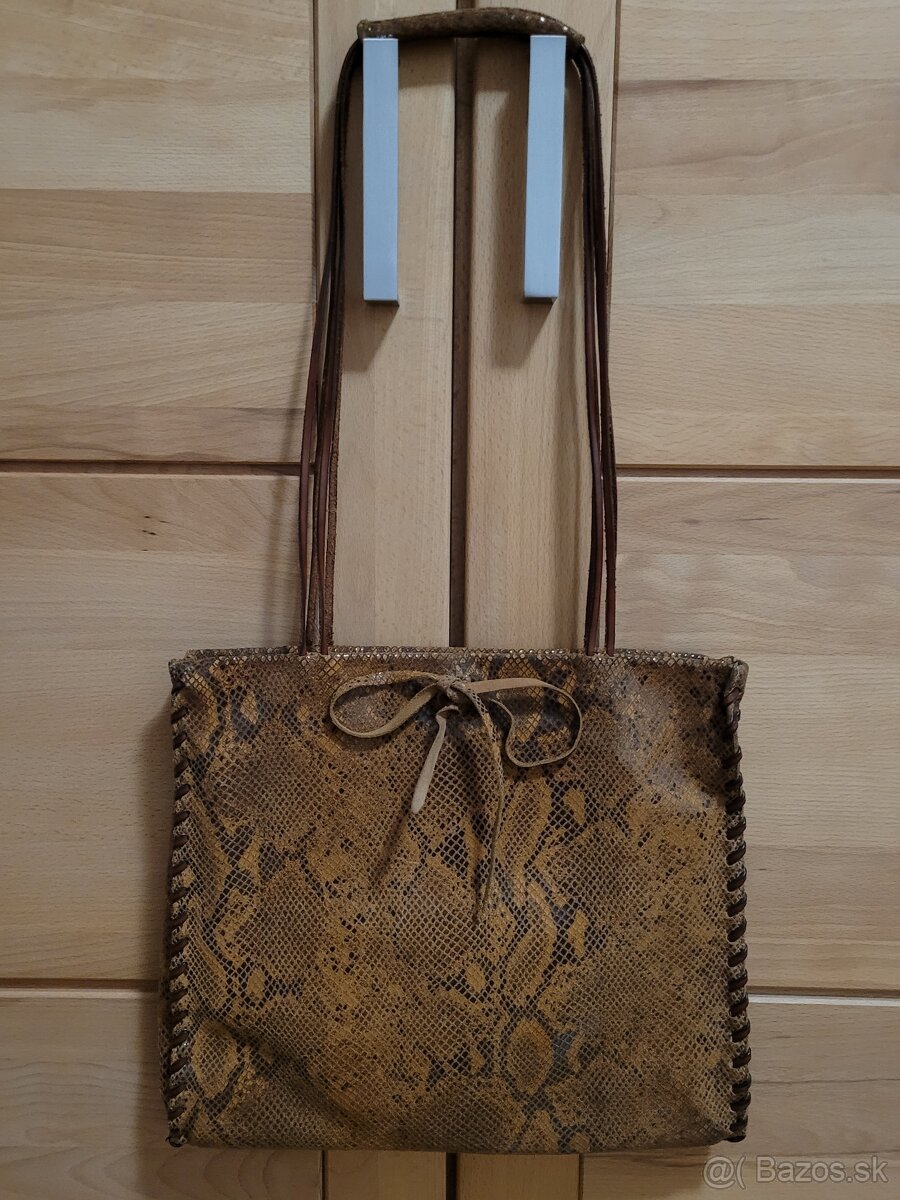 Kožená dámska kabelka - 9