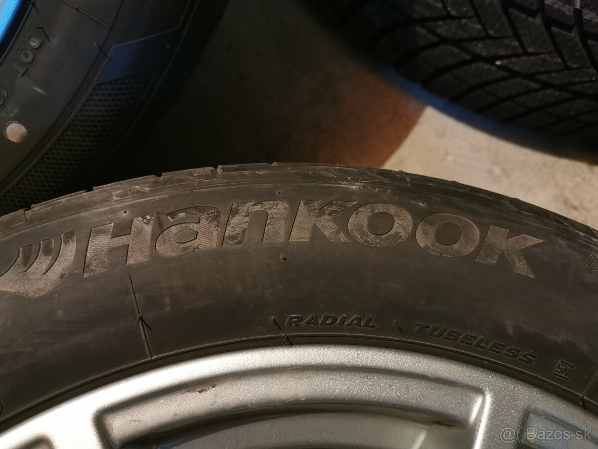 BMW 3 (G20) - originál 17" alu s letnými pneu 6+mm DOT 22 - 9