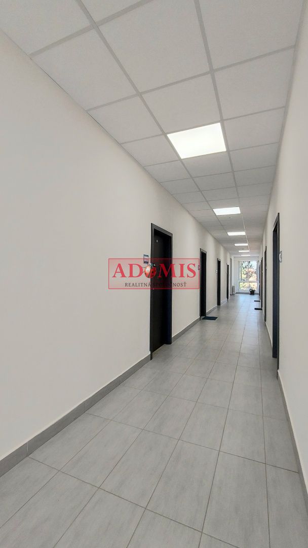 ADOMIS - prenájom kancelárie 22m2,vlastné parkovanie, Magnez - 9